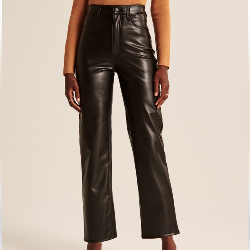 NEW Abercrombie & Fitch Vegan Leather Ankle Straight Ultra High Rise Edgy